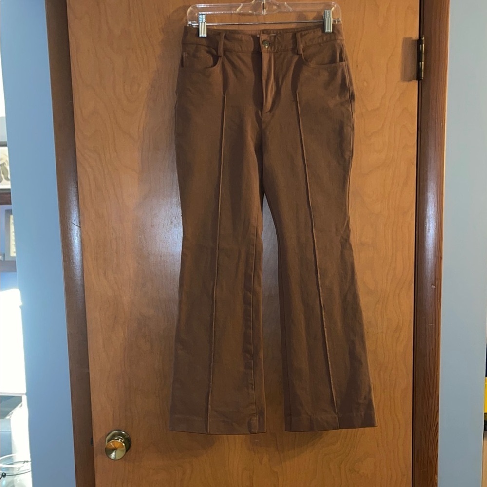 Brown Boot Cut Jeans with Earthy Tone